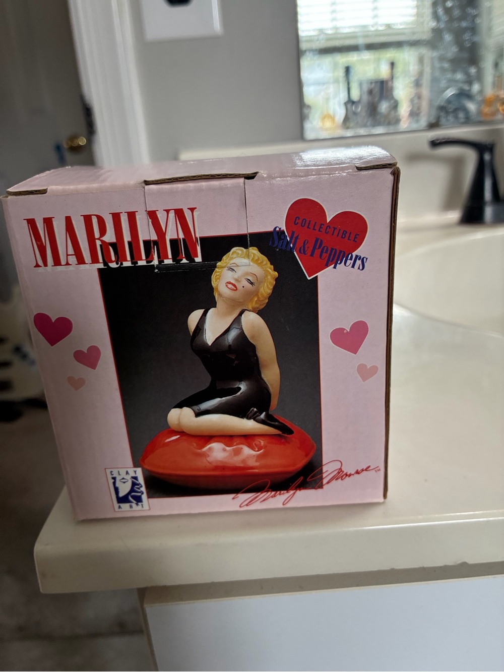 New in Box Marilyn Collectible Salt & Peppers - Pink Box with Figurine Image